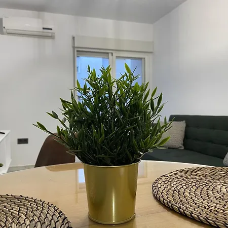 Apartment Fabulous In